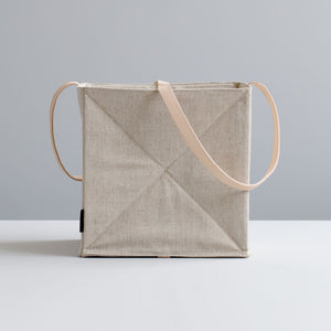 Cecilie Manz origami bag 840210 &nbsp;290 x 290 mm made of linen and natural leather