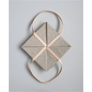 Cecilie Manz origami bag 840210 &nbsp;290 x 290 mm made of linen and natural leather